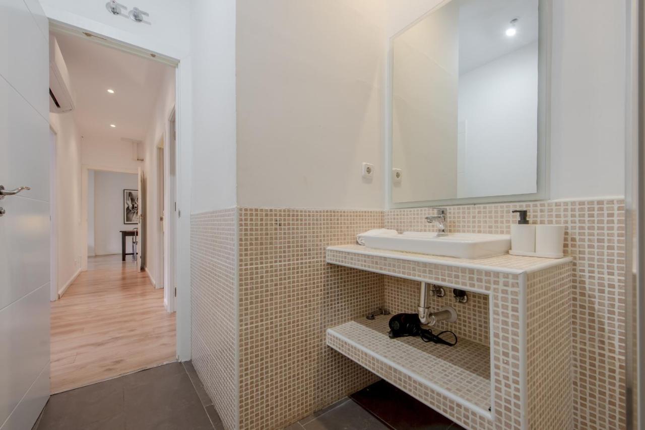 Luxury Apartamento De 5 Hab En El Centro De Madrid Exterior photo